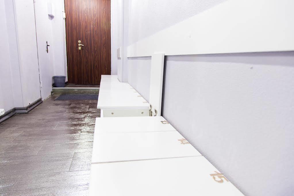Night & Day Hostel Kiev Exterior photo